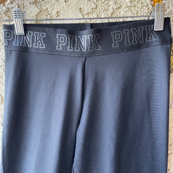 PINK Ultimate Cropped Black Leggins Size S/P - Picture 6 of 8
